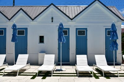 Restrooms at Blue Wave Boat Rental in Marsh Harbour, Bahamas 255  