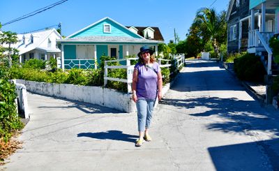Katherine at Junction in Hope Town, Elbow Cay, Bahamas 676 L 