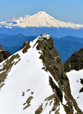 Three Fingers Lookout on Three Fingers Mountain with Mount Baker, Cascade Mountains, Washington 374