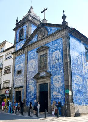 Chapel of Santa Catarina, Chapel of Souls - Capela das Almas, Rua de Santa Catarina, Porto Portugal 651