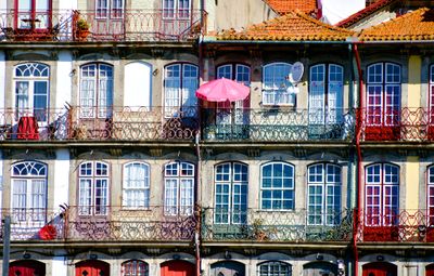 Windows and Iron Balcony in Old Town Porto, Ribeira, Porto, Portugal 1515