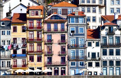 Windows and Iron Balcony in Old Town Porto, Ribeira, Porto, Portugal 1408