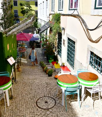 Casual Seatings on Travessa do Alecrim, Lisbon, Portugal 136a