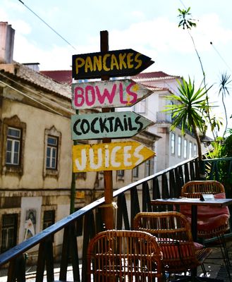 Signs for Food, Lisbon 471