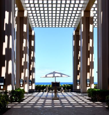 Breezeway at Hilton Wailoloa Village, Big Island Hawaii 323