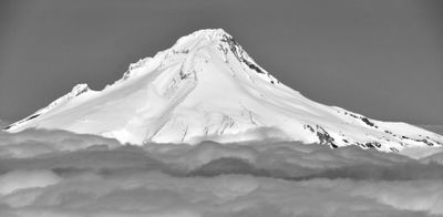 Cascade Volcanoes or Cascade Volcanic Arc, Sierra Nevada Range, Ring of Fire, Oregon and California