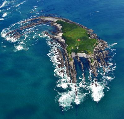 Destruction Island Lighthouse, Destruction Island, also Green Island, Isla de Dolores Island of Sorrows, Pacific Ocean,