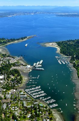Eagle Harbor, Dave Ullin Open Water Marina, WA State Ferry Maintenance Facility, Bainbridge Island Ferry Terminal