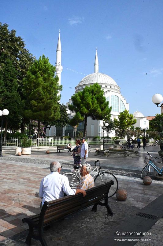 Xhamia e Madhe – Ebu Bekr Mosque