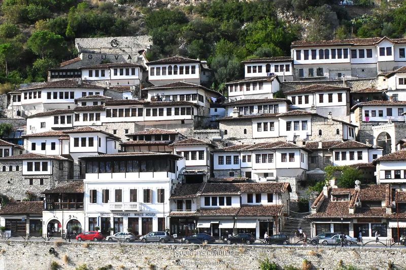 Berat Old Town (Mangalem Quarter)