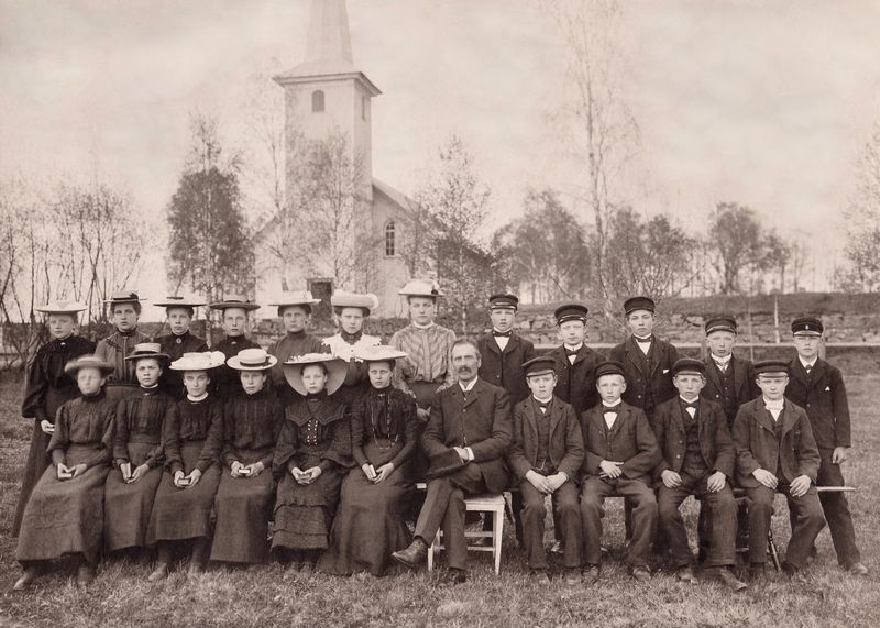 28) Gunborgs confimation class. Front row, 3rd from left