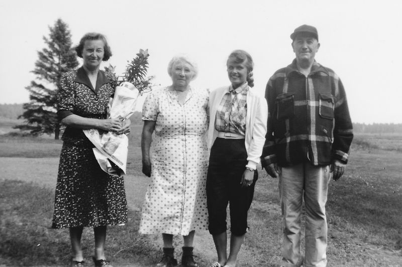 162) Visiting Aunt HIlda and Uncle Fritz on the way home.