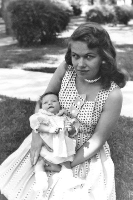 223 Thelma with Susie