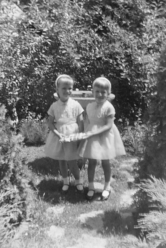 290) Susie and Lenore (birthday?)