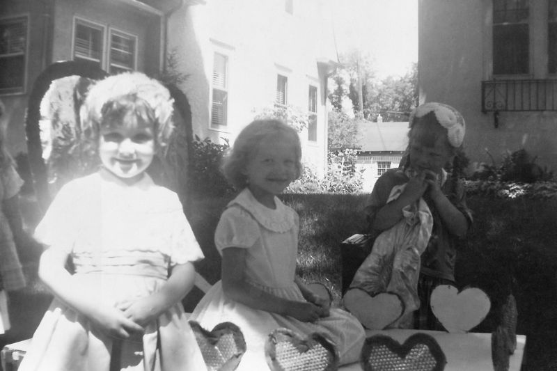 302) Mary Baluff on the float