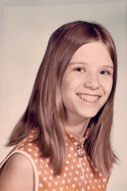 336) Sue 6th grade school photo