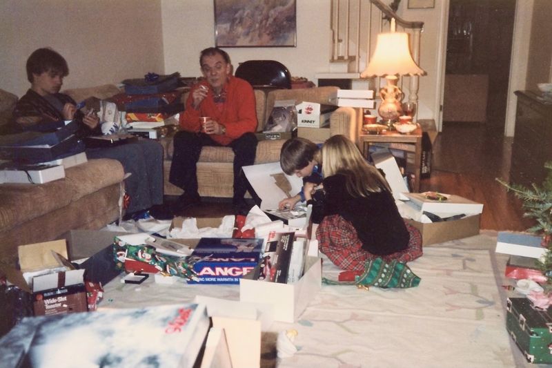 381) Richard (Dickie), Dad Ray,Matthew and Rosie at Wayne and Sue's house for Christmas.