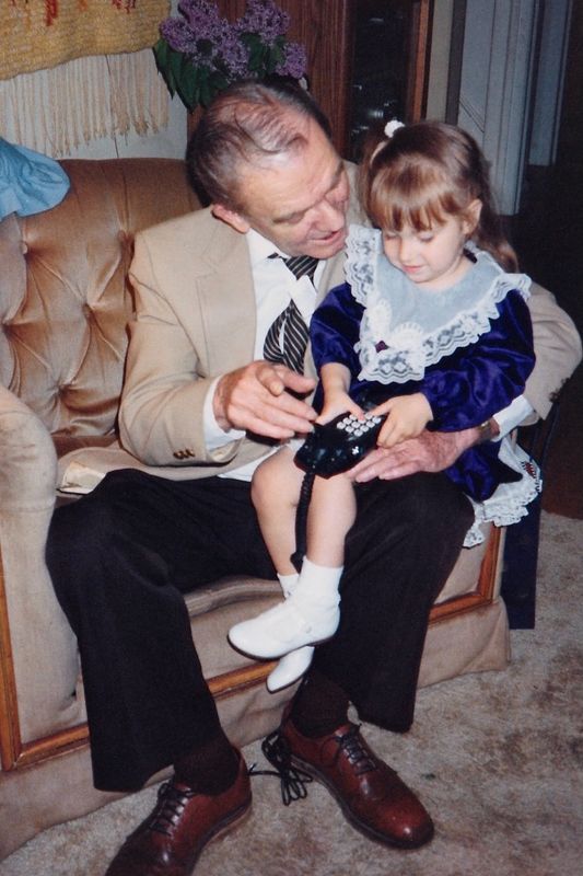 404) Grandpa Ray and Mollie.