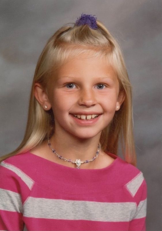 25) Holly