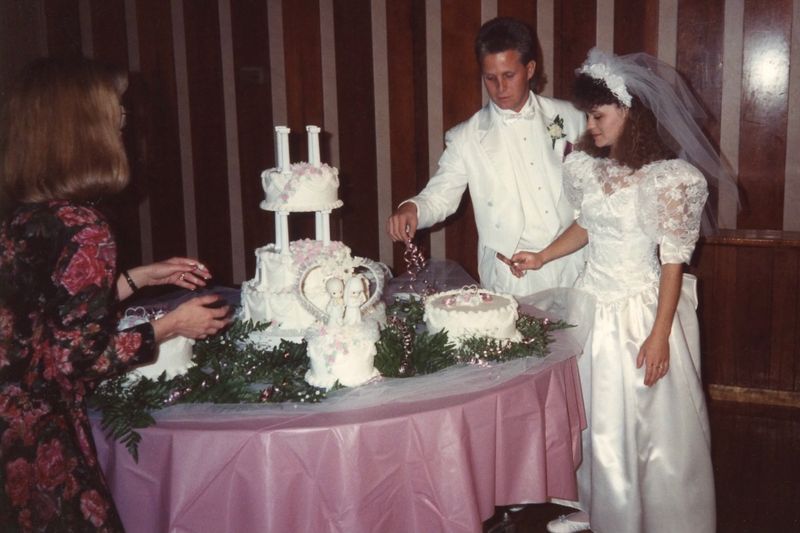39) Sue, Tommy and Jeanette.