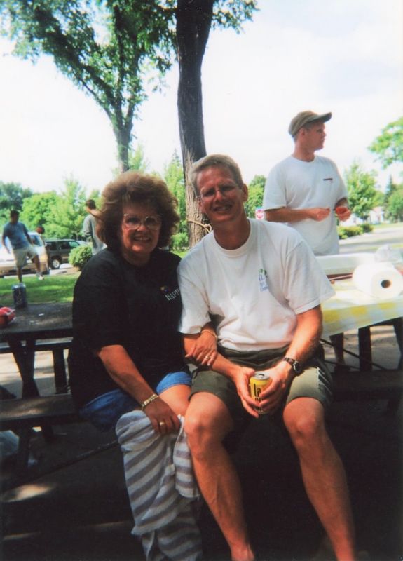 86) Thelma and Lee.