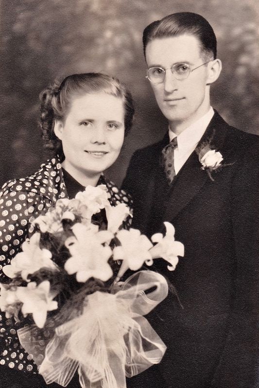 46) Bert and Ellen Estlund wedding April 26, 1936