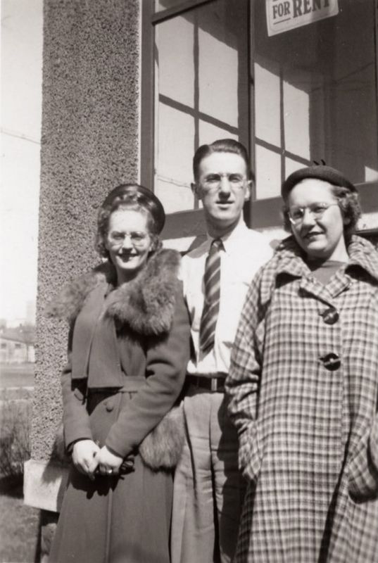 56) Vienna, Bert and Ellen