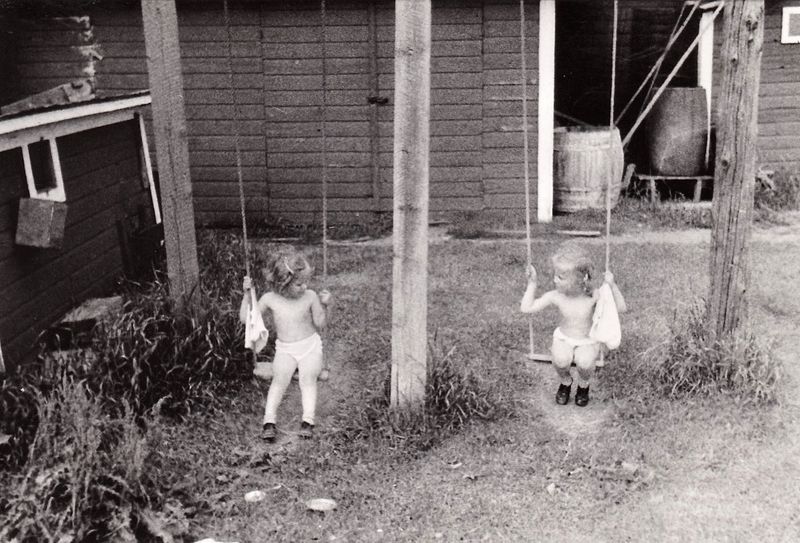 88) Thelma and Emily
