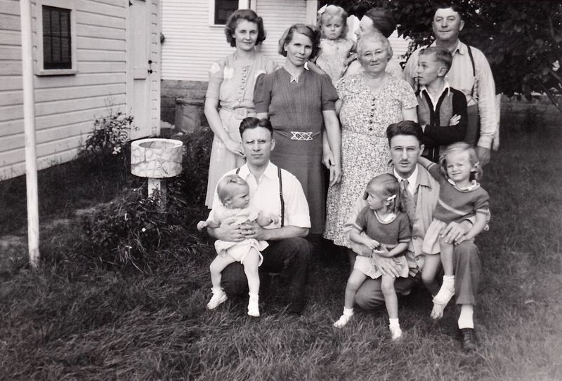 104) Estlund families