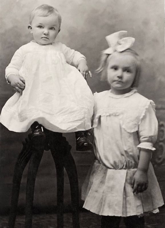 105) Inez and Elvera Jacobson