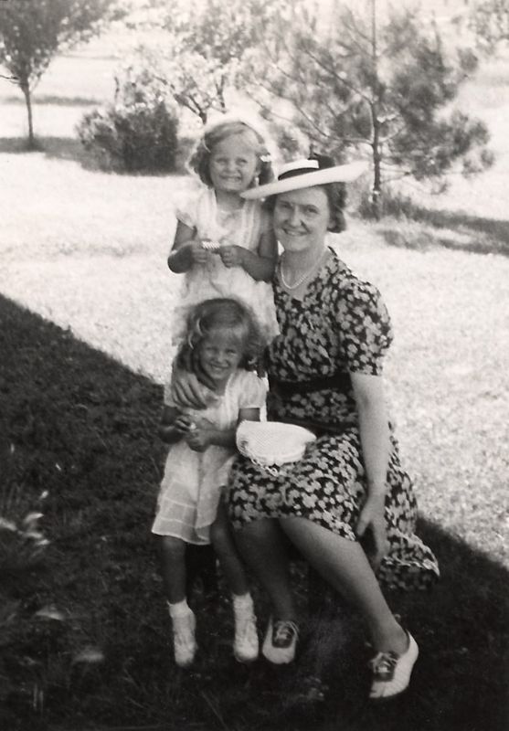 120) Thelma, Emily and Elvera