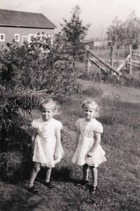 122) Thelma and Emily