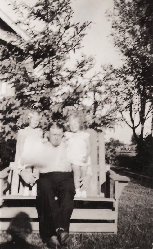 123) Thelma, Roy? and Emily