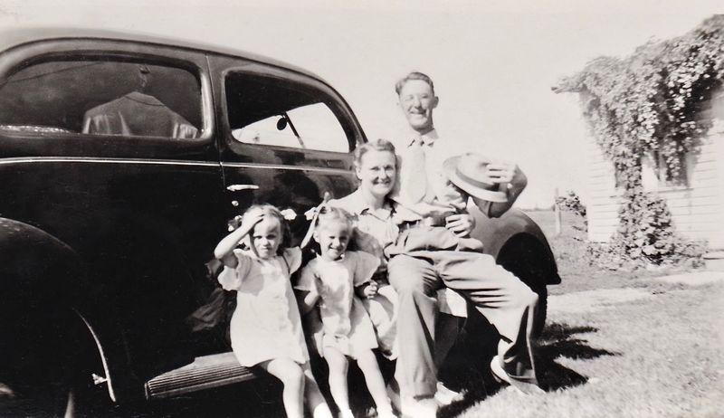 140) Thelma, Emily, Elvera and Bert