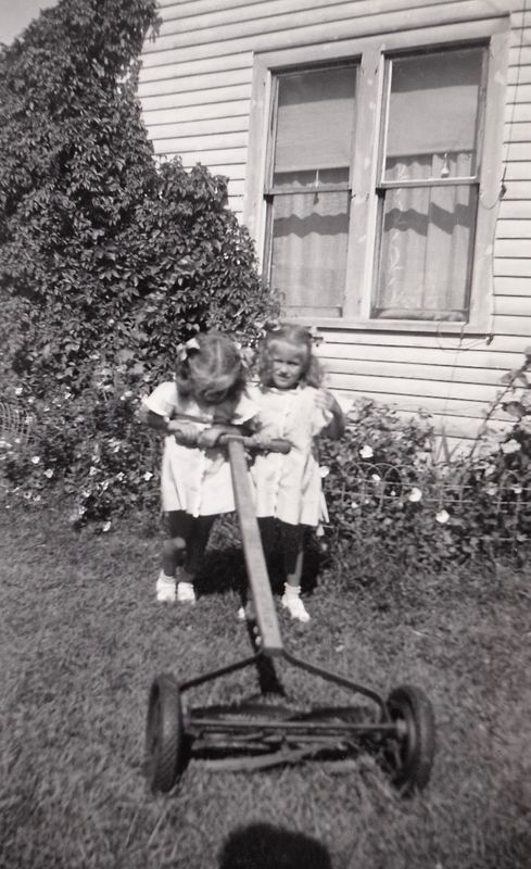142) Thelma and Emily