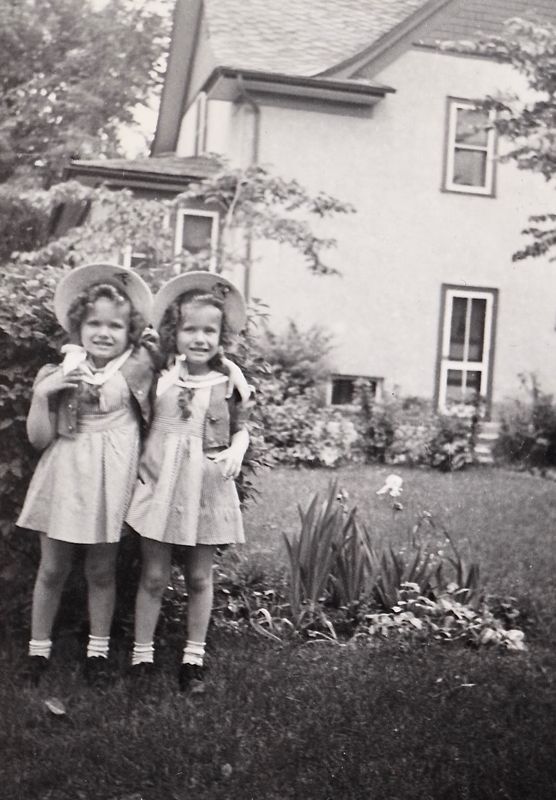 145) Thelma and Emily
