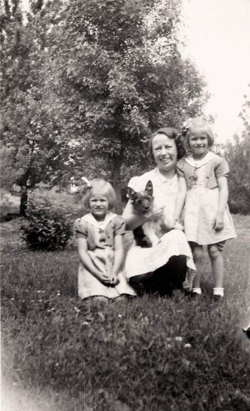 166) Thelma, Ethyl Godfrey and Emily