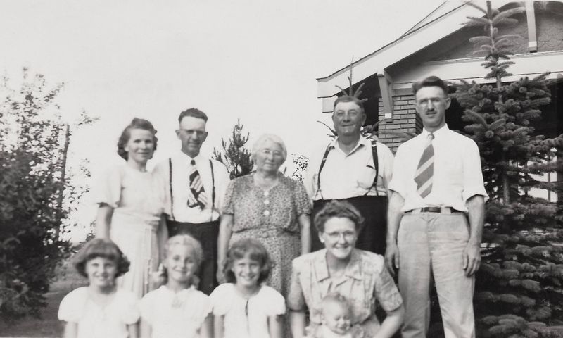 217) Pearl, George, Hilda, Fritz, Bert
