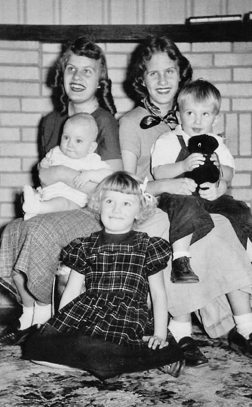 231) Thelma, Emily, Edward, Chuckie and Mary