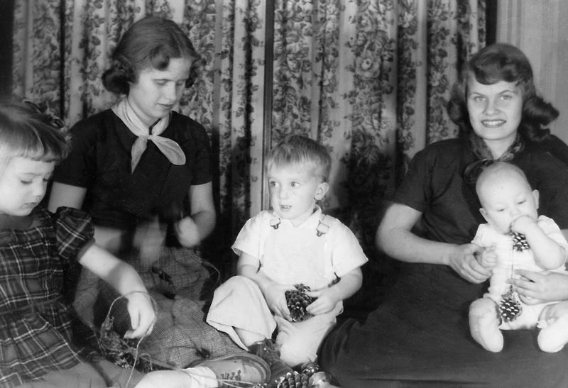 233) Mary, Emily, Chuckie, Thelma and Edward