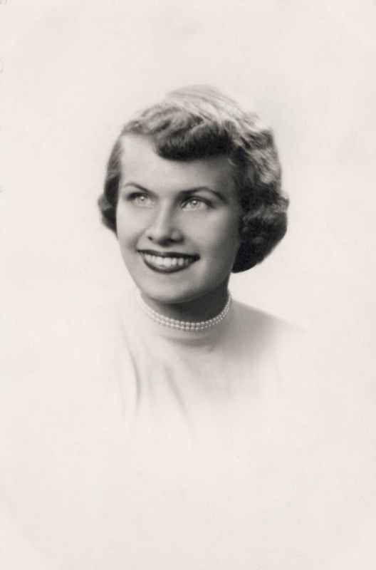 252) Thelma Ardel Ellen Estlund