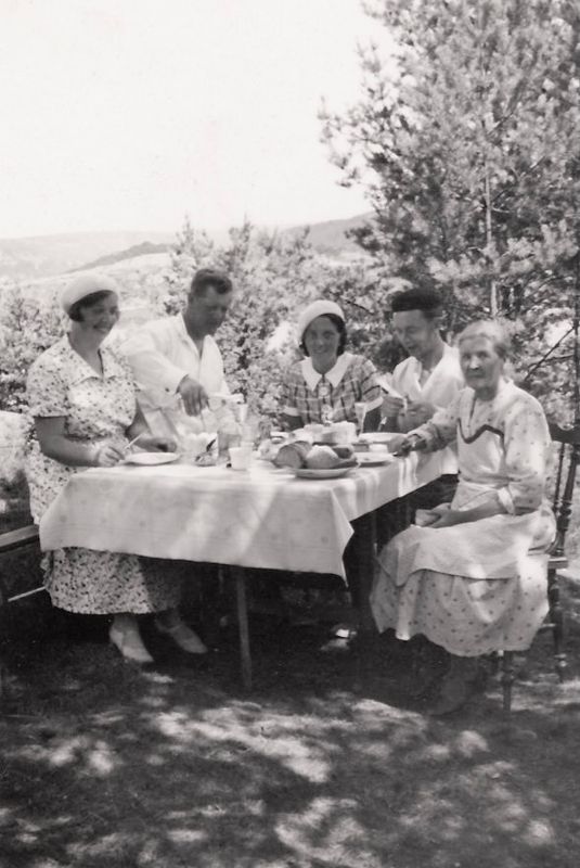 25)Another Haag family? Karl or Ernst? or sister Emma?