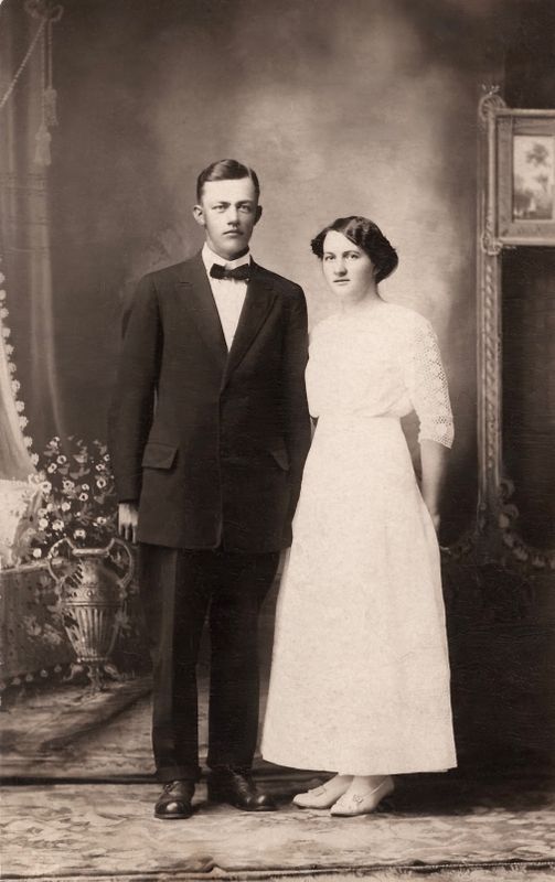 29) Otto and Helga (Estlund) Asplund