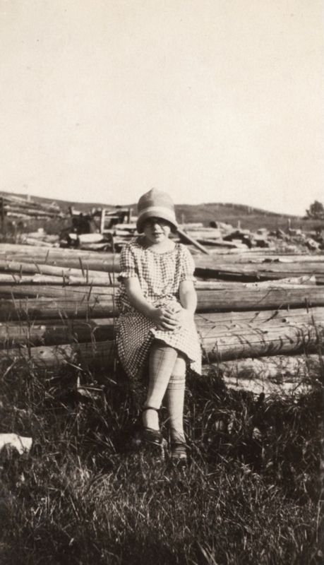 37) Helen Asplund