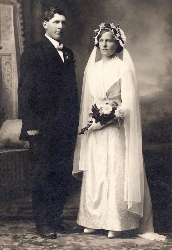 172) John and Anna Estlund married Sept 6 1913