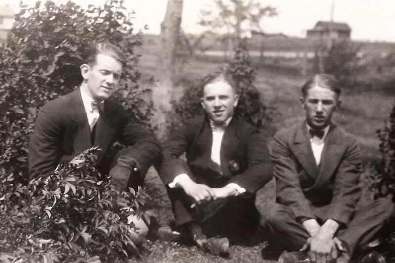 211) George, Roy and Bert Estlund