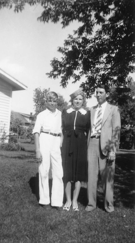 239) Pearls sister Mary? and family?