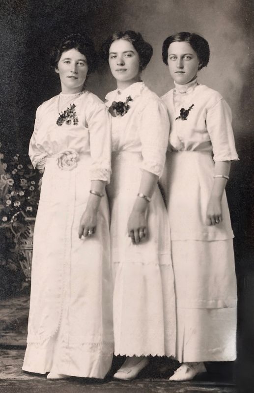 294) Hilda, Amanda and ?