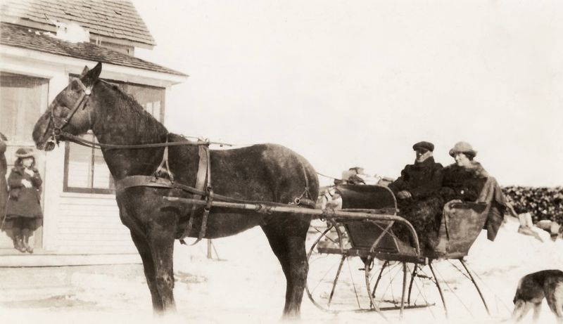 308) Fritz and Hilda 27-14th St Cloquet, MN