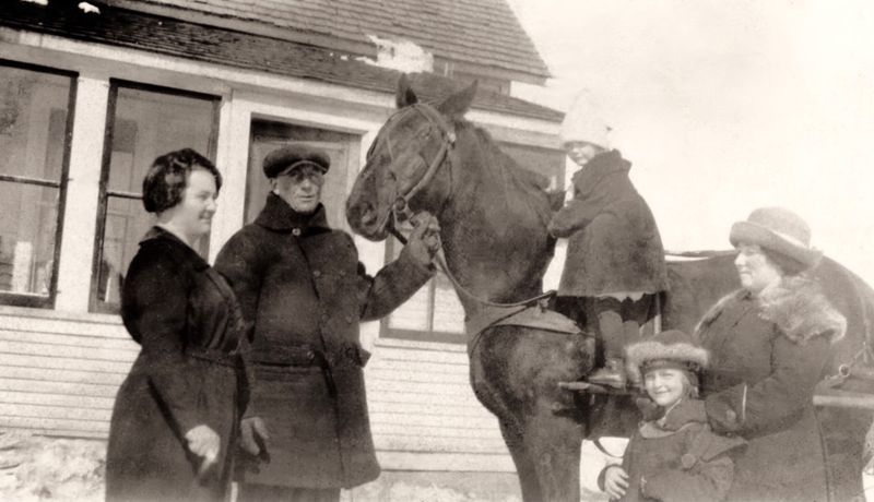 309) Helga, Fritz, Asplund girl and Hilda